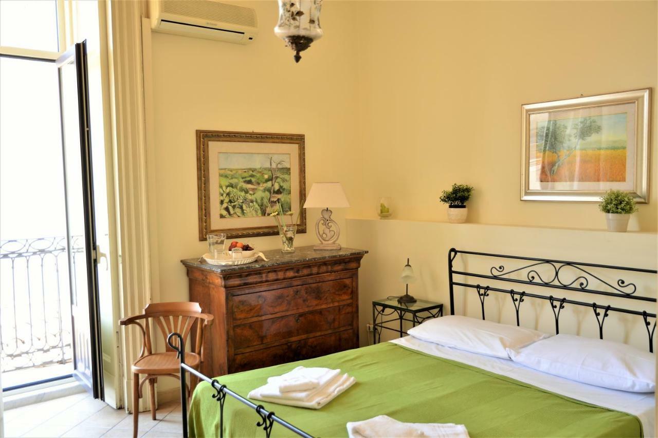 B&B Al Teatro Massimo Катания Экстерьер фото