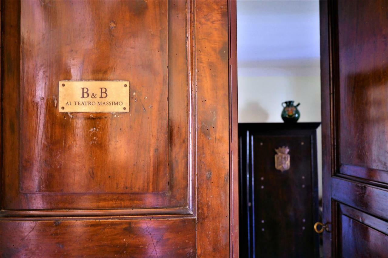 B&B Al Teatro Massimo Катания Экстерьер фото